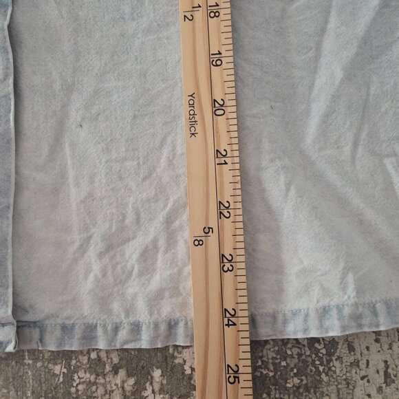 Jordache Vintage Woman's Faded Blue Button Up Short Sleeve Top Sz Large - Picture 8 of 9